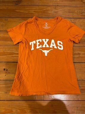 (691) UNIVERSITY OF TEXAS LONGHORNS SHIRT